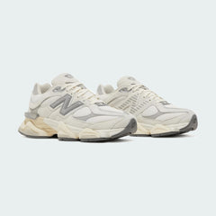 Tênis New Balance 9060