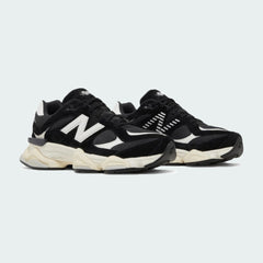 Tênis New Balance 9060