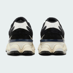 Tênis New Balance 9060